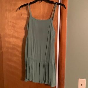 Large green tank top